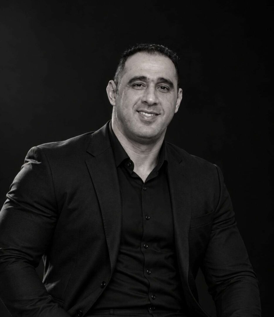 Arad, Founder / CEO at Struxa